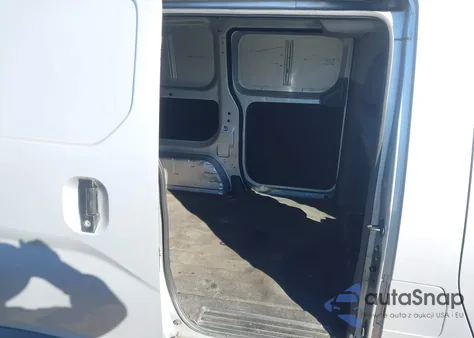 2019 Nissan Nv200 Sv z USA, uszkodzony, nr VIN 3N6CM0KN1KK693485